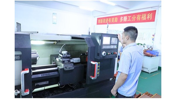 點(diǎn)膠機(jī)設(shè)備價(jià)格