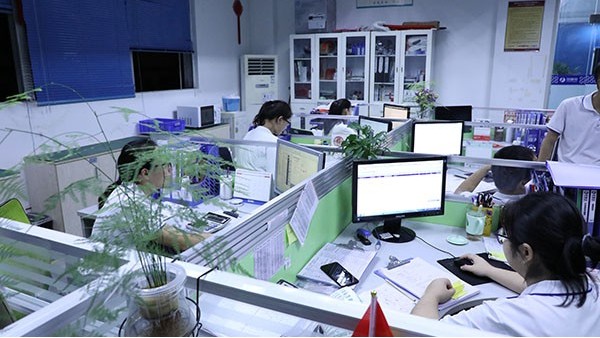 點膠機設(shè)備